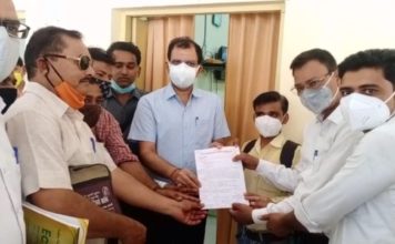 प्रतापगढ़ में पत्रकार की हत्या के विरोध में बाँदा के पत्रकारों ने जिलाधिकारी के माध्यम से योगी आदित्यनाथ मुख्यमंत्री उत्तर प्रदेश सरकार को संबोधित ज्ञापन भेजा…