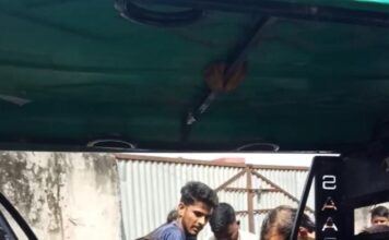 नौजवान युवकों ने पेश की मानवता की मिसाल, घायल रिक्शा चालक को पहुंचाया अस्पताल…